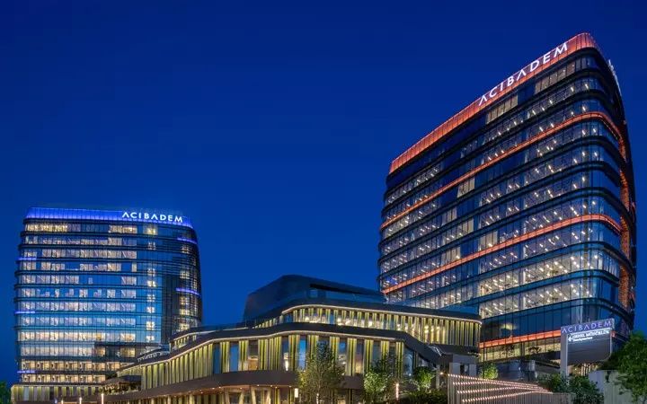 Аджибадем (Acibadem) – крупнейший медицинский холдинг в Турции