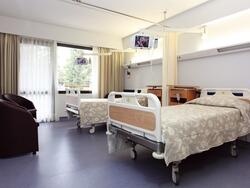 Клиника Святого Луки (St. Luke's Hospital)