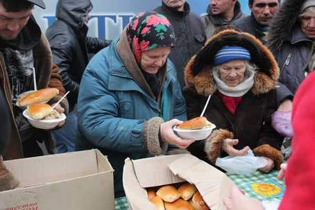 Благотворительность – это процесс, который в России начинает набирать большую популярность.