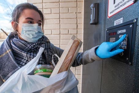 Благотворительность во время пандемии COVID-19. Кто и как помогает на карантине