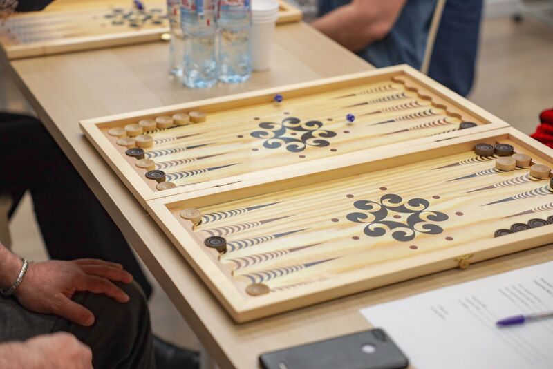 Прошел пятый благотворительный турнир по нардам в поддержку Сардаряна Артема.