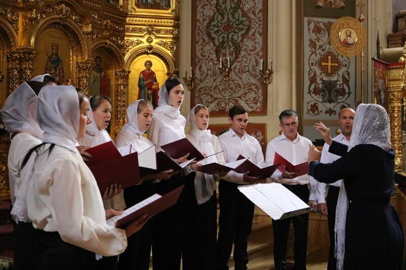 Церковные песнопения