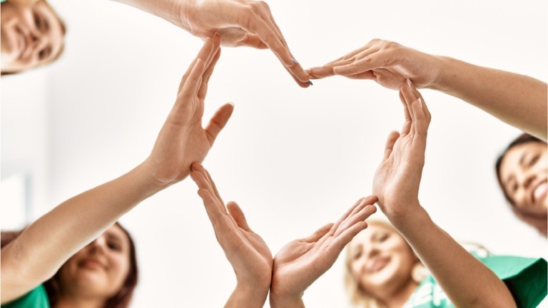 Как медийные люди меняют благотворительность