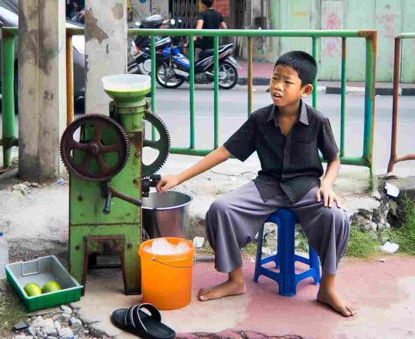 В ООН поставили новую цель – искоренить детский труд до 2025 года