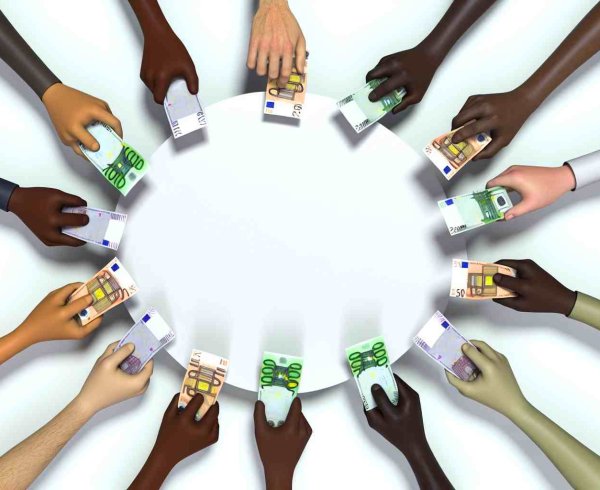 Самые влиятельные женщины 2020 года, которые вкладывали деньги в благотворительность