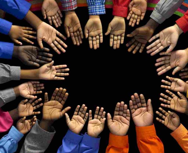 Интересные благотворительные акции